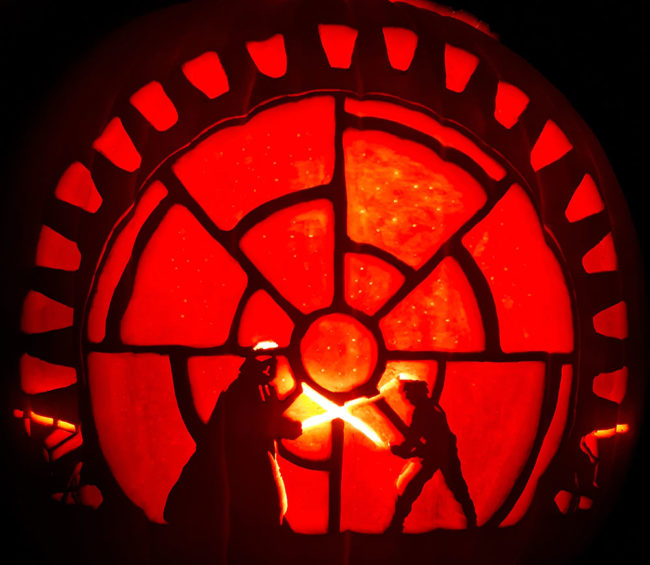 Return of the Jedi Death Star Fight Pumpkin